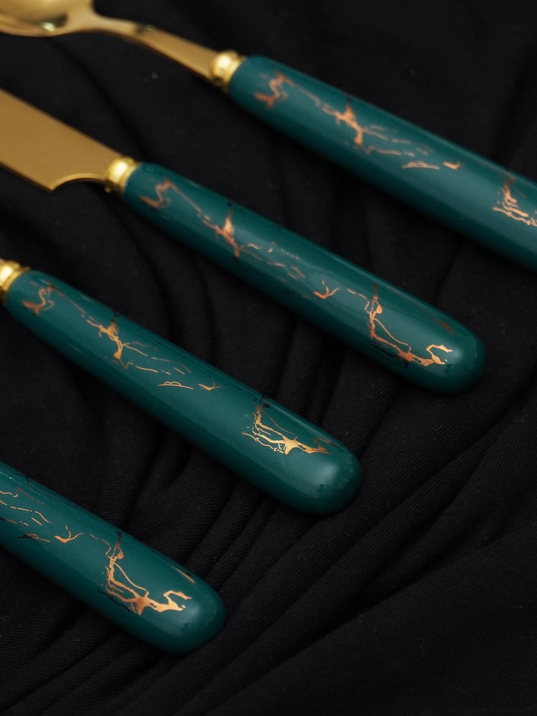 Teal and Gold Stainless Steel Cutlery Set of 24 - The Golden Theory