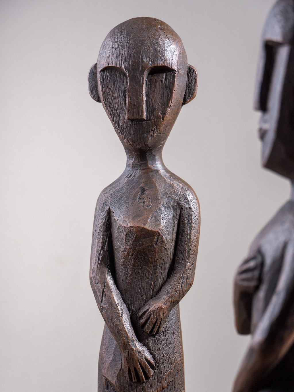 Tribal Ancestor Figure Sculpture – Crossed Arms Pose - The Golden Theory