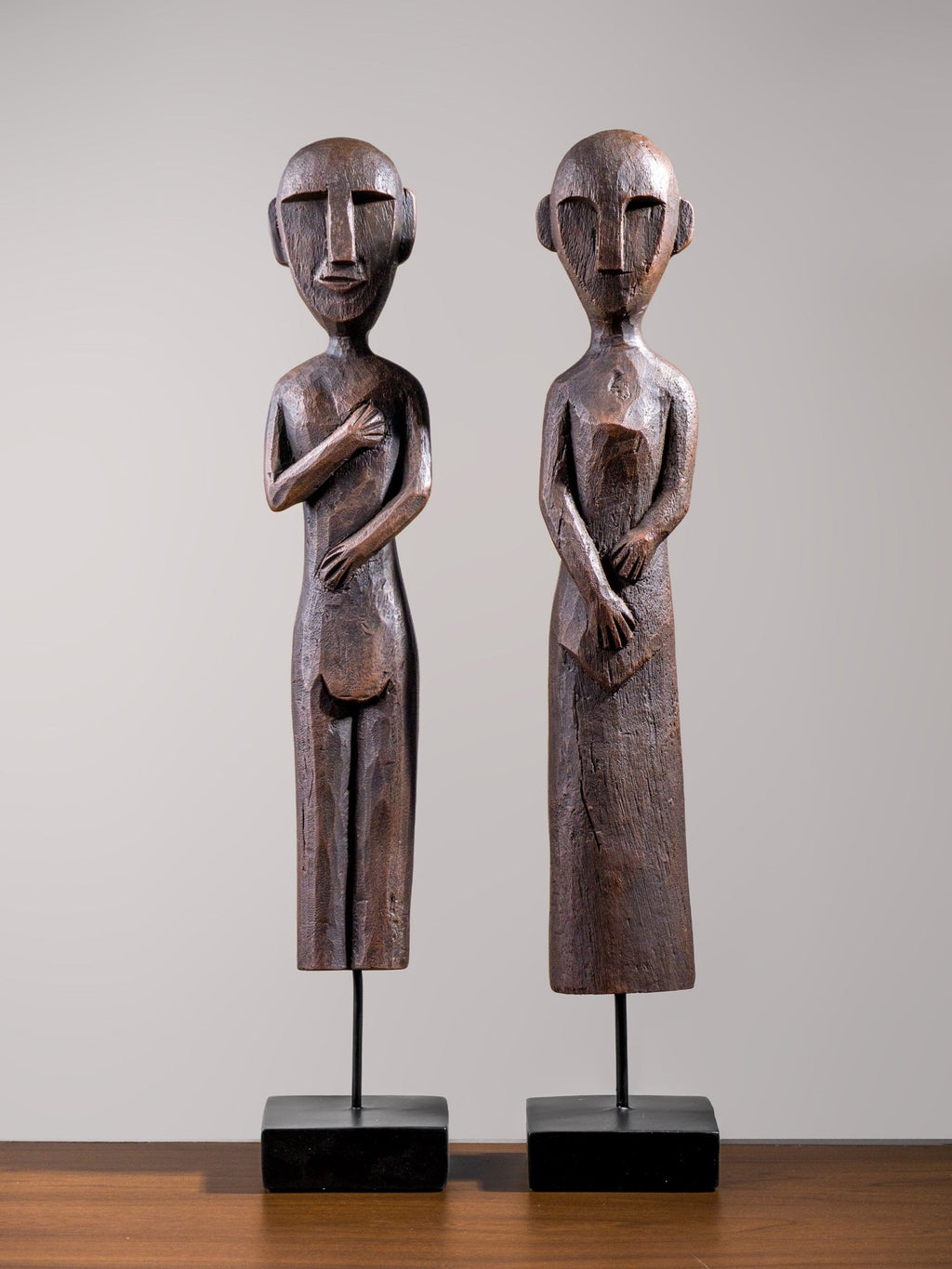 Tribal Ancestor Figure Sculpture – Crossed Arms Pose - The Golden Theory