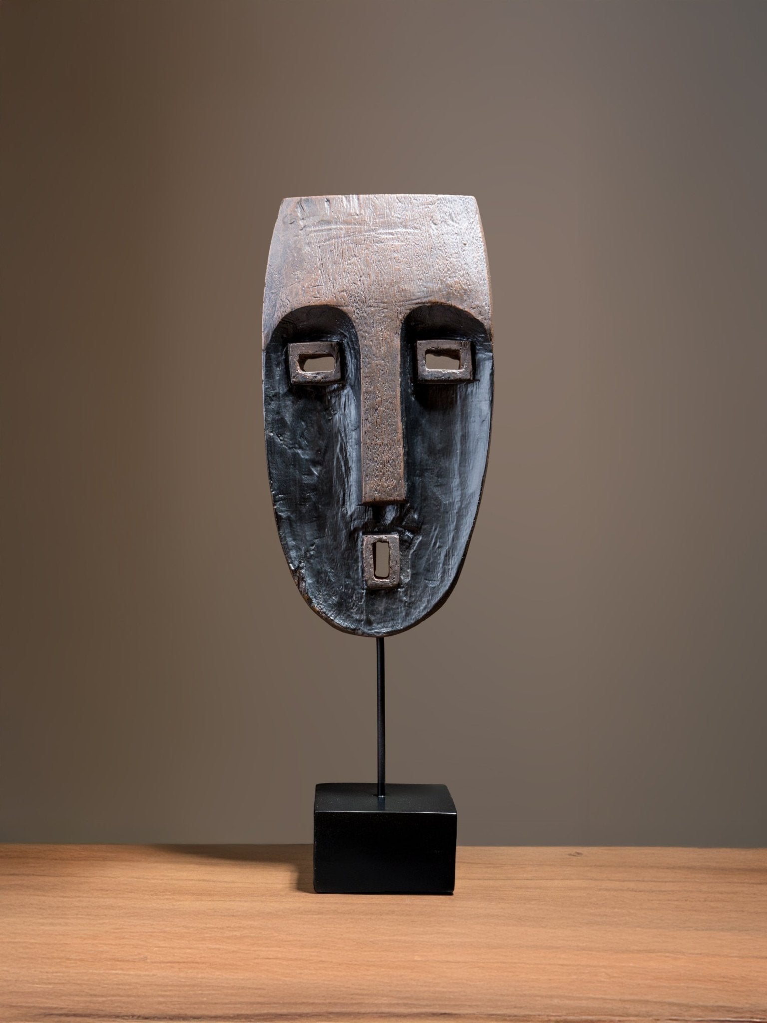 Tribal Wood-Look Mask Sculpture – Angular Face Statue - The Golden Theory Main image