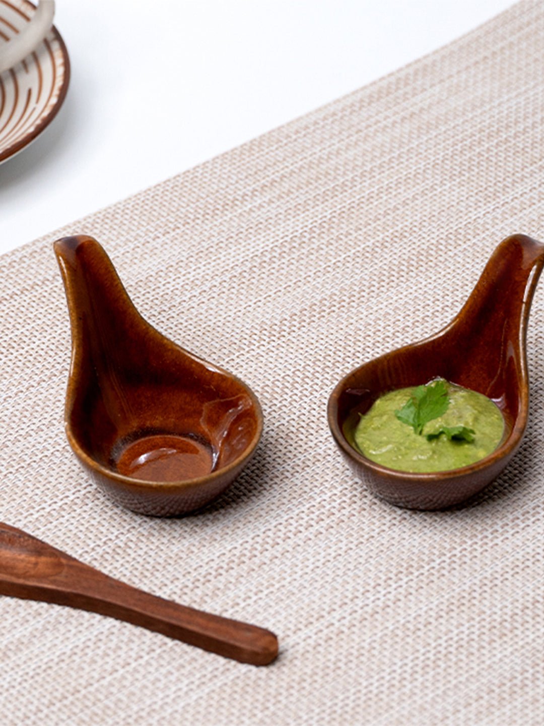 Unique Spoon-Shaped Ceramic Dip Bowls - The Golden Theory Main image