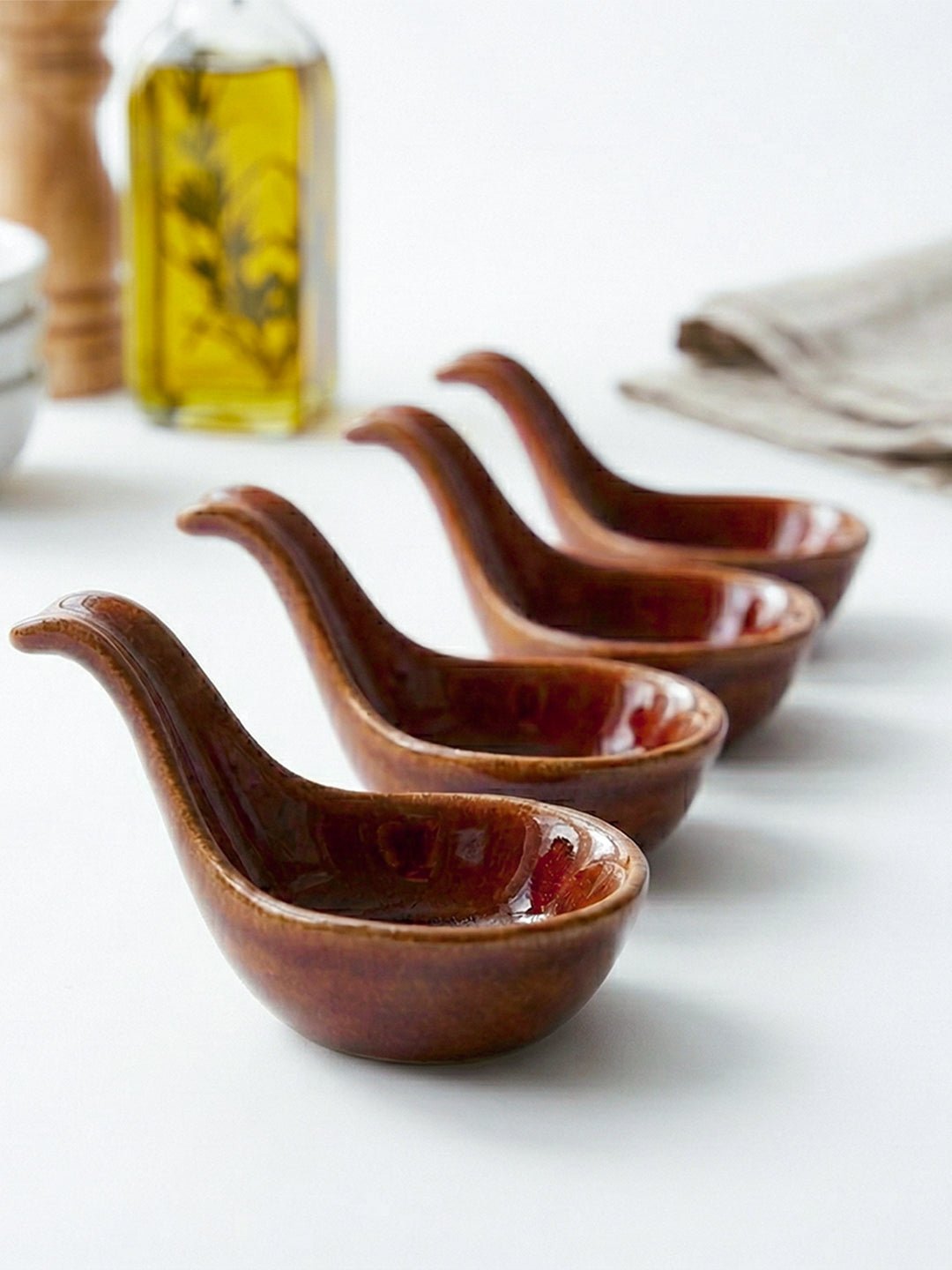 Unique Spoon-Shaped Ceramic Dip Bowls - The Golden Theory