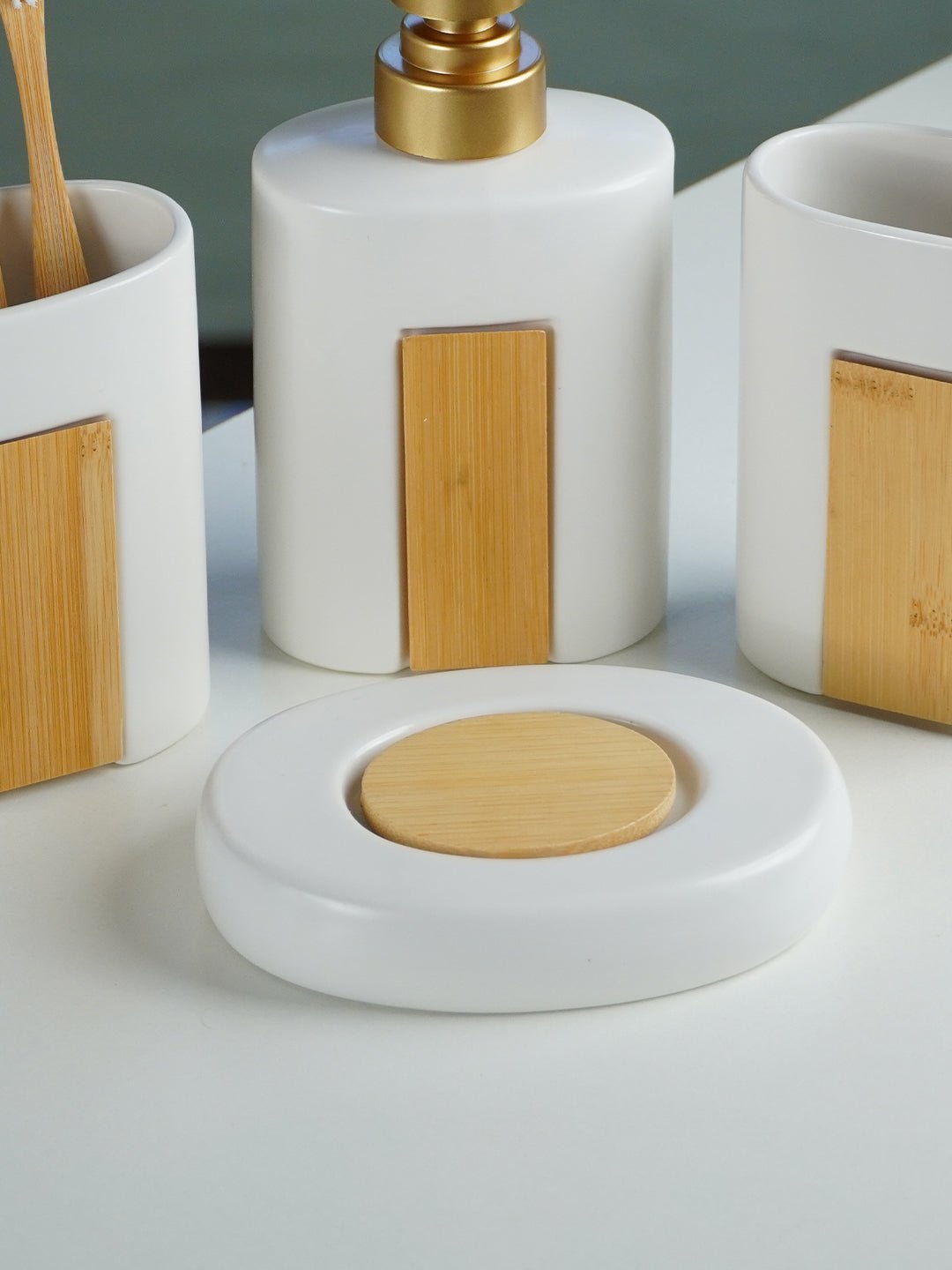 White and Bamboo Bathroom Accessory Set of 4 - The Golden Theory