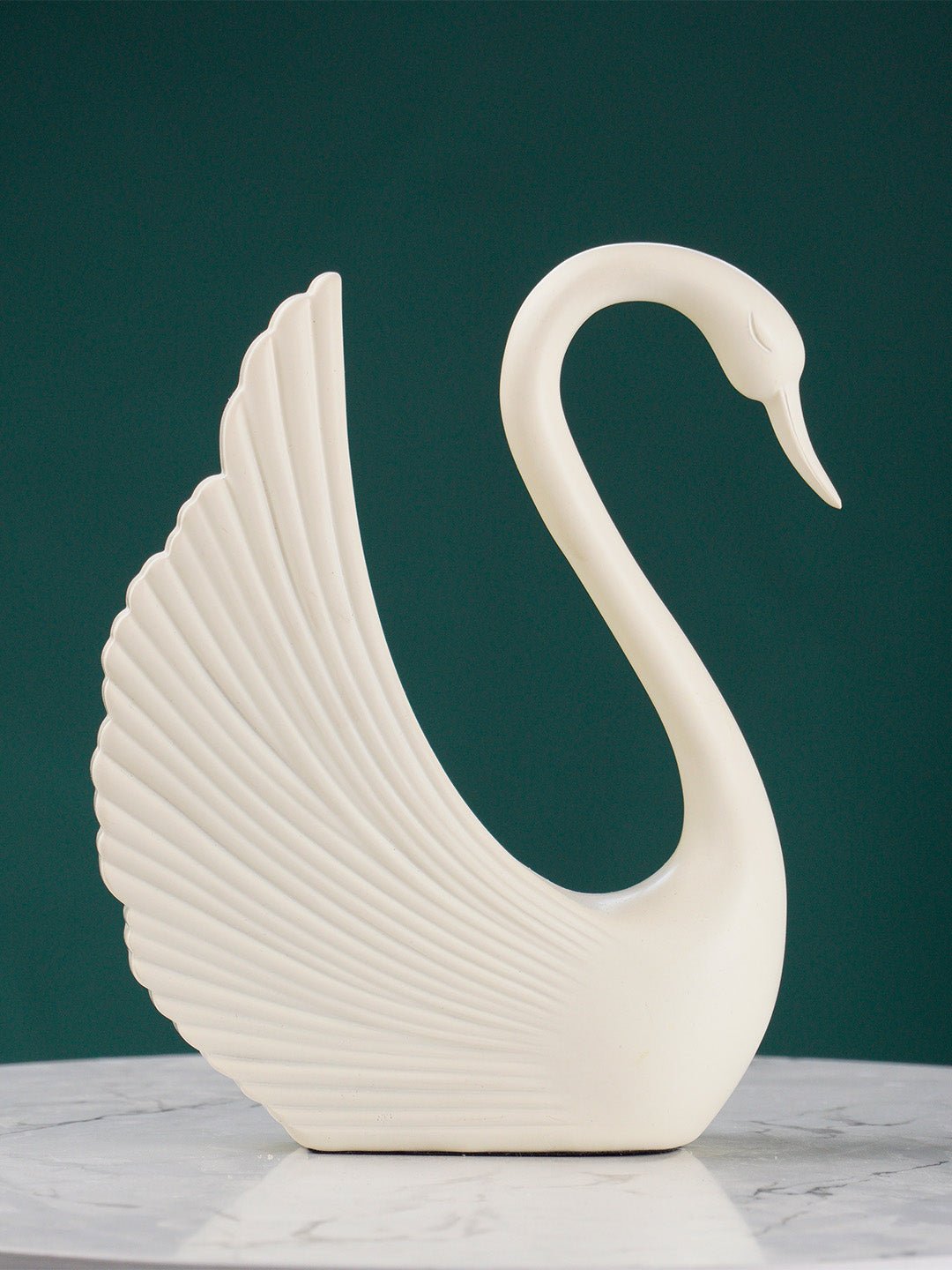 White and Gold Swan Couple Figurines - The Golden Theory