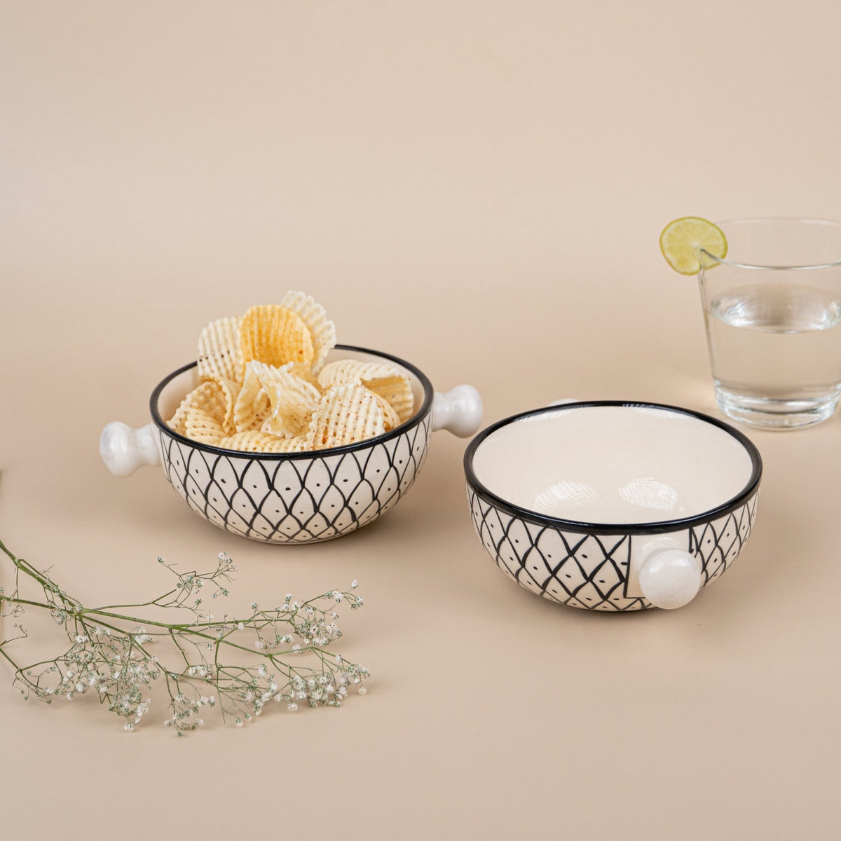 White Arabic Hand-Painted Ceramic Serving Bowl | Set of 2 - The Golden Theory