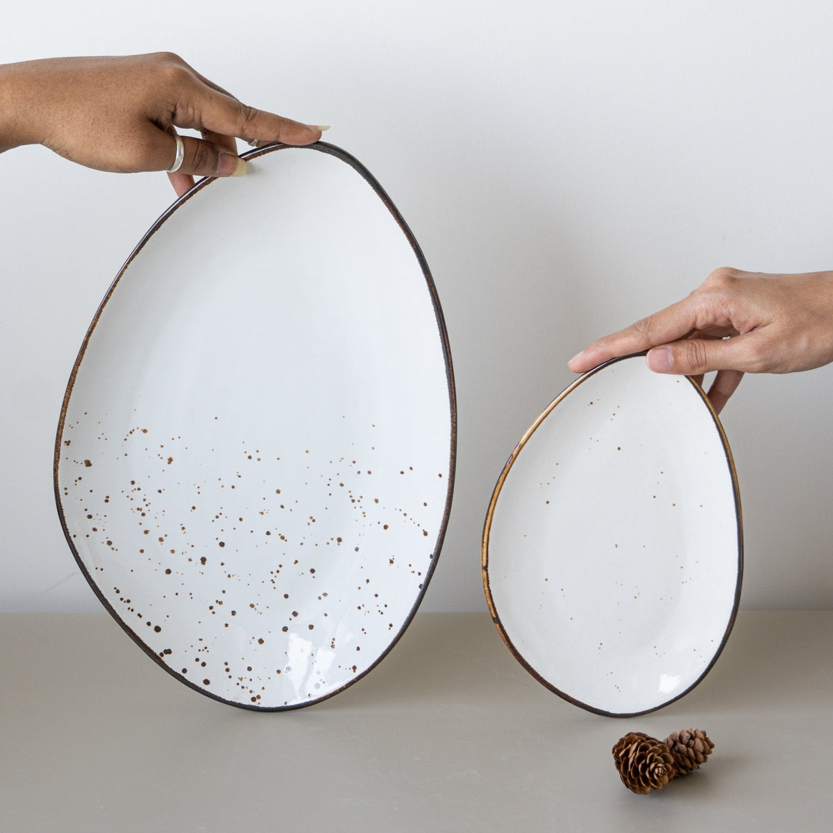 White Ceramic Oval Shaped Platter | Set of 2 - The Golden Theory Main image