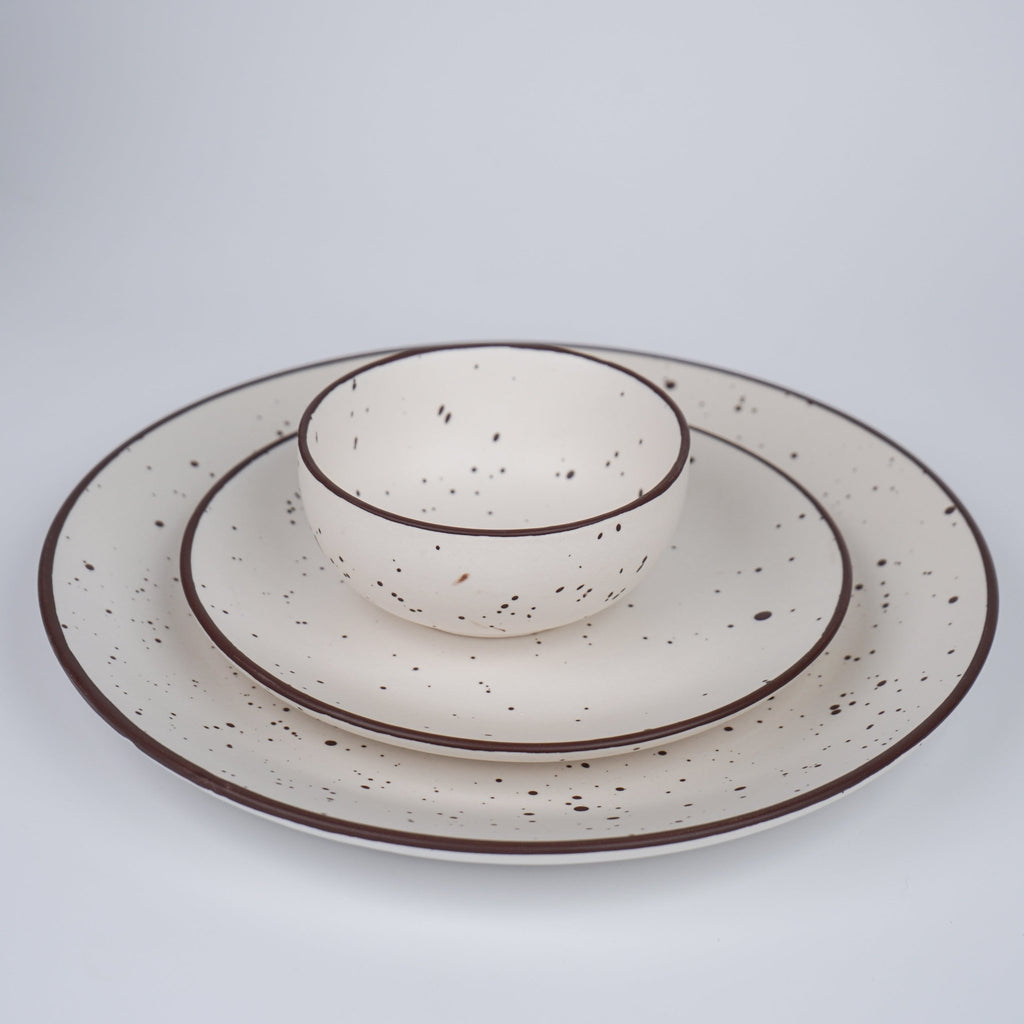 White Ceramic Speckled Dinner Set (Set of 19) - The Golden Theory