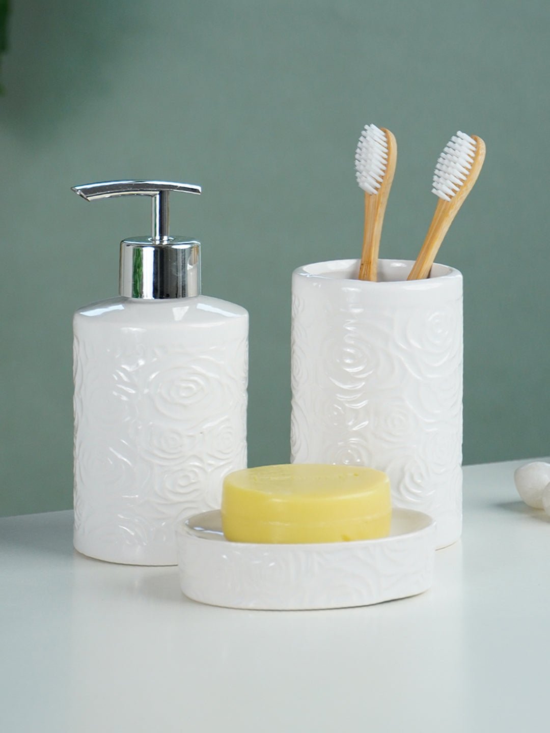 White Embossed Rose Ceramic Bathroom Set of 3 - The Golden Theory