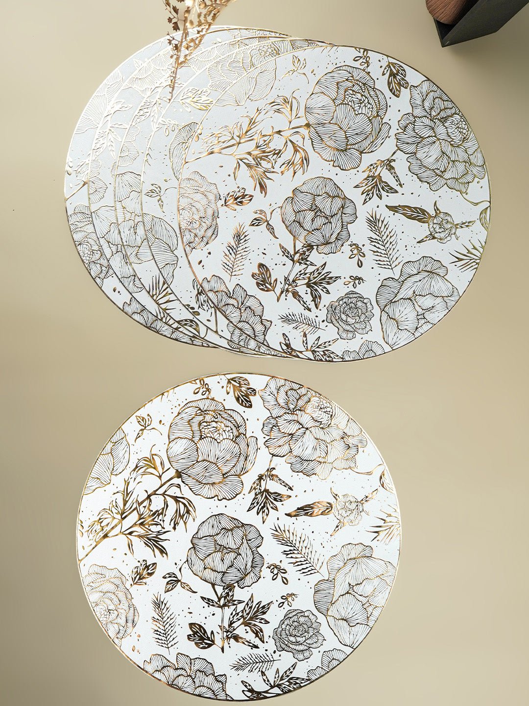 White & Gold Floral Table Mat with Botanical Illustration Secondary image