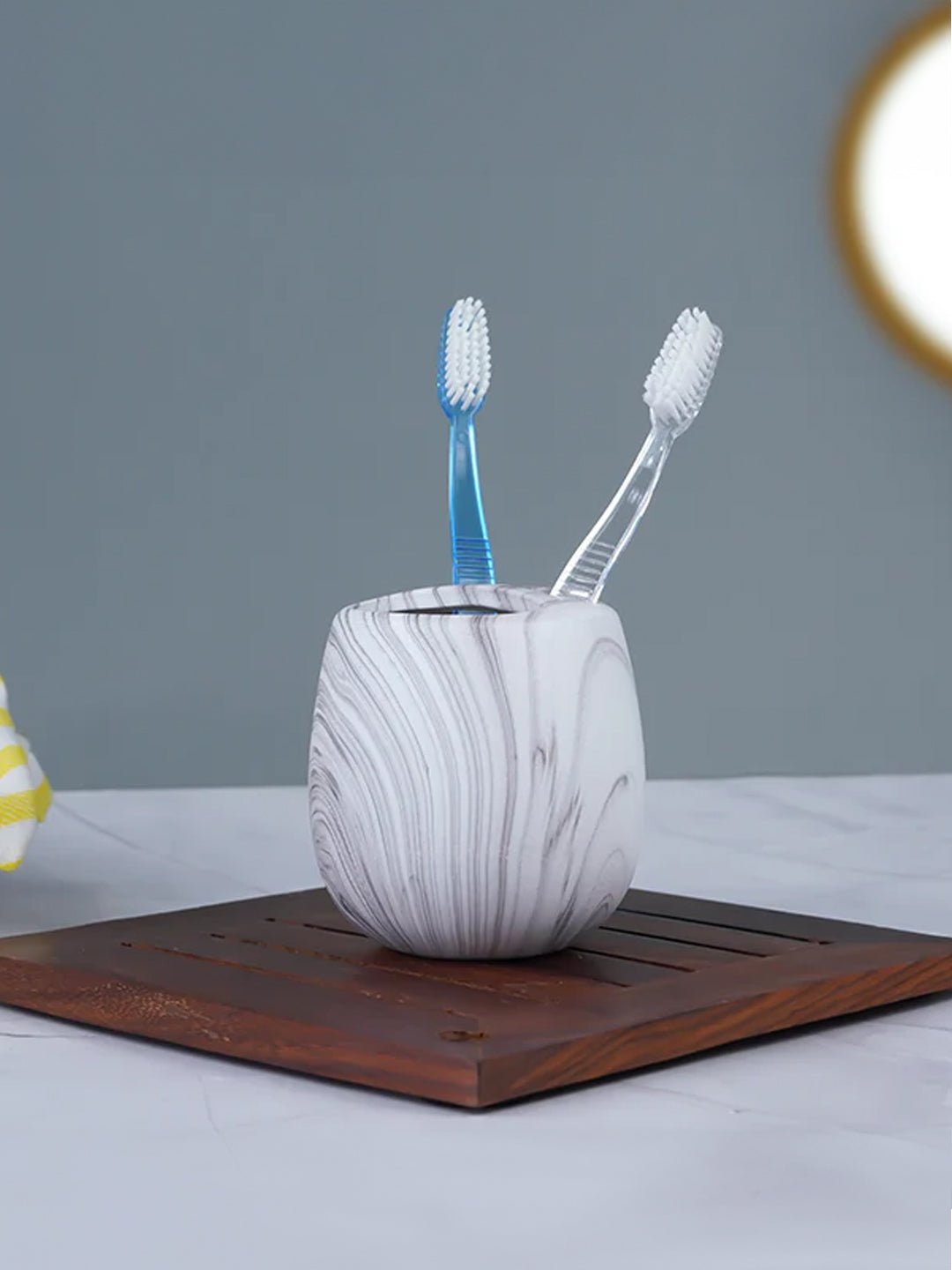 White Marble Art Bathroom Set – Luxurious Bath Accessories Secondary image
