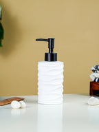White Ripple Texture Ceramic Soap Dispenser - The Golden Theory
