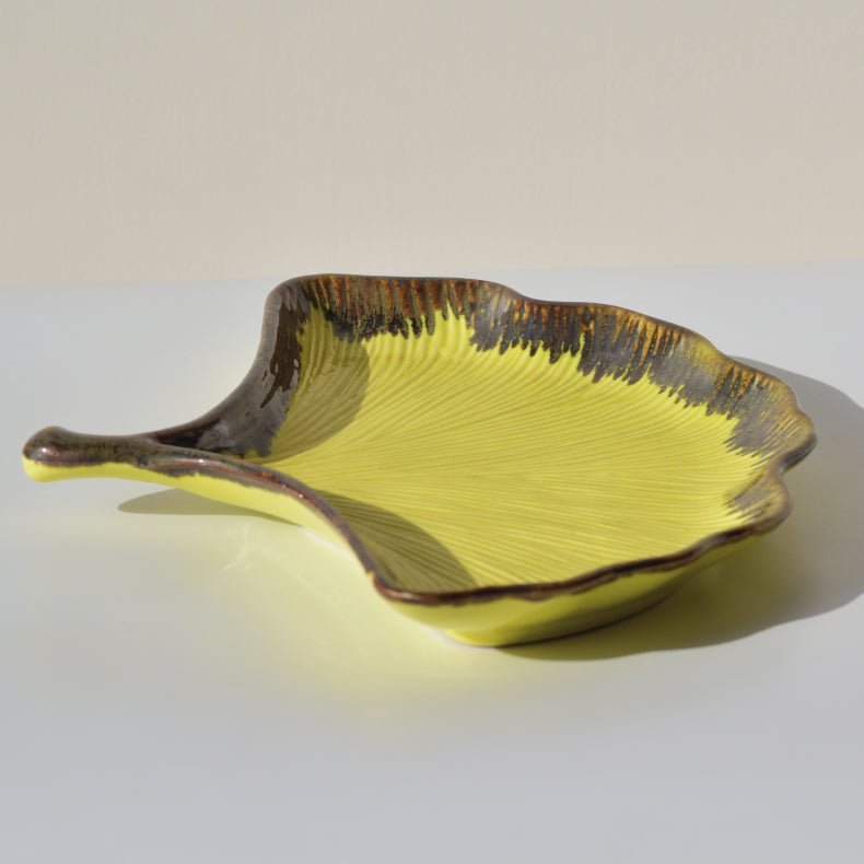 Yellow Ceramic Shell Shaped Platter with Brown Borders - The Golden Theory