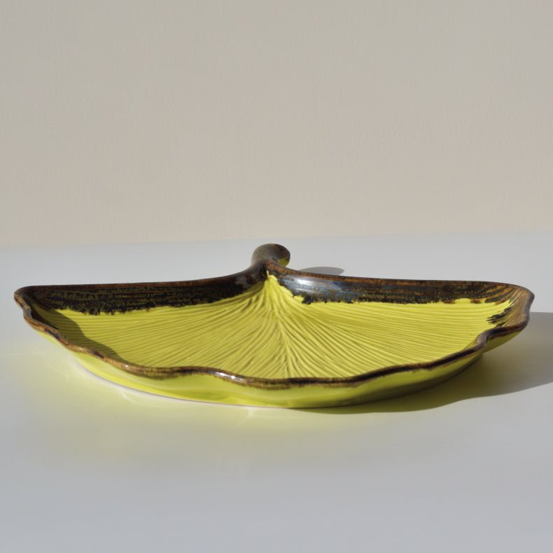 Yellow Ceramic Shell Shaped Platter with Brown Borders - The Golden Theory